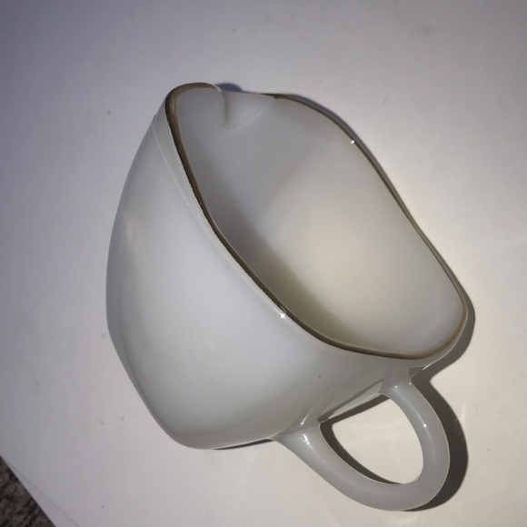 Vintage Anchor Hocking milk glass cream and sugar - Picture 7 of 11